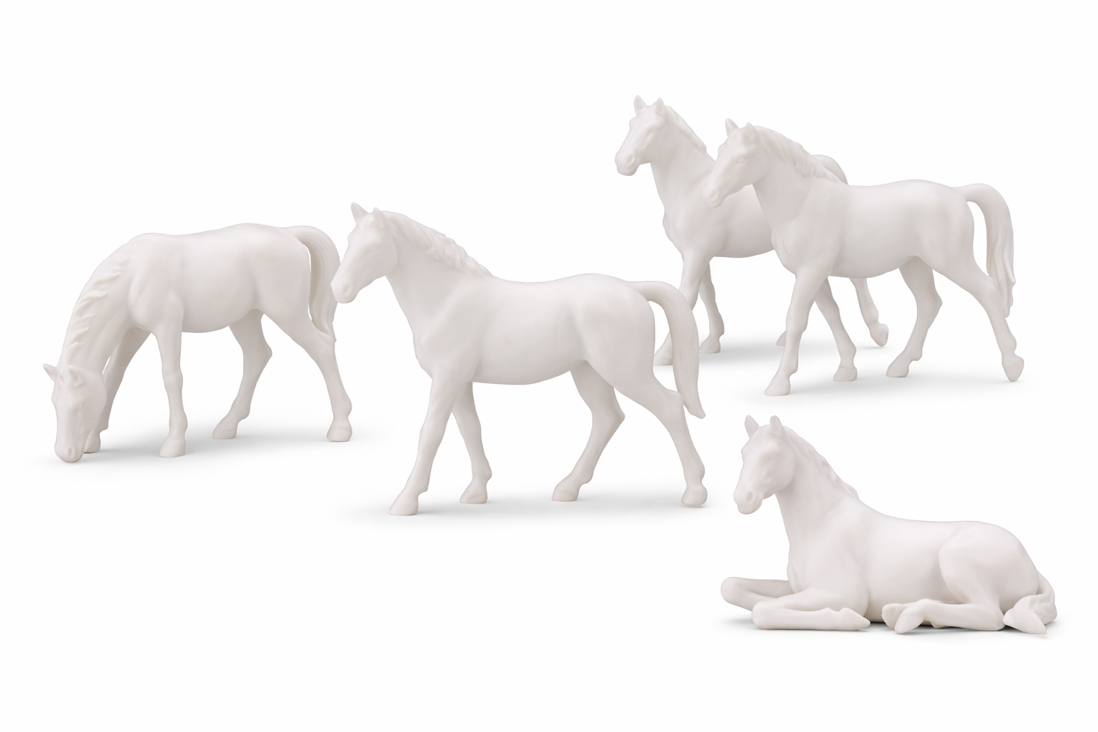 HO Unpainted Horses 5pcs